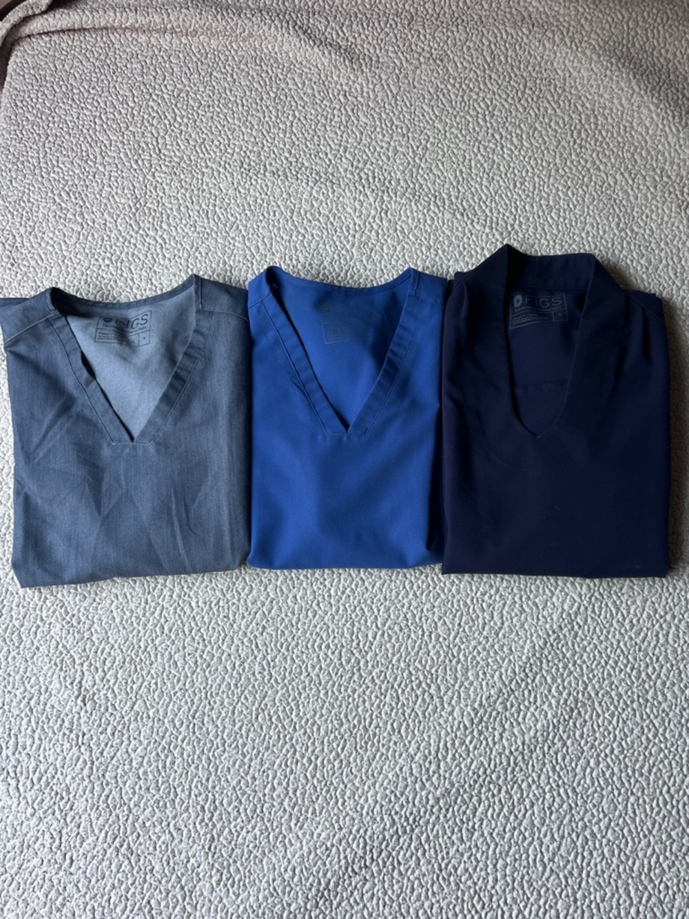 (3) FIGS Scrub Top Bundle Lot Shirts Top Blue Navy Gray Womens All Size Small
